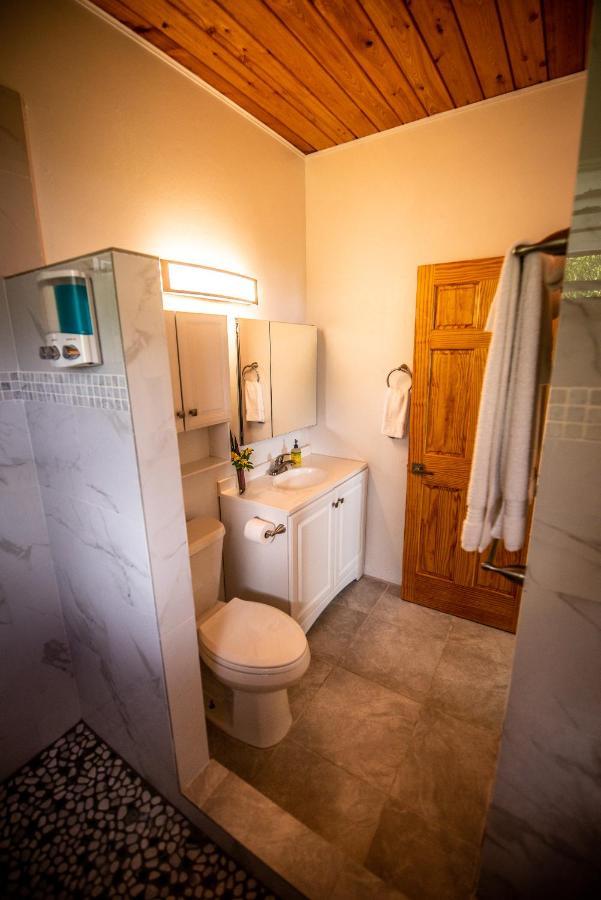 Hibiscus Suite at Sunset Serenade Cruz Bay Exterior foto